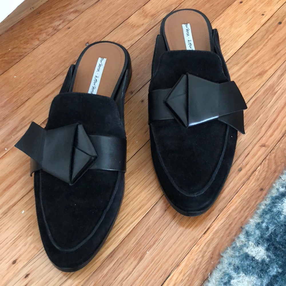 Black Mules
